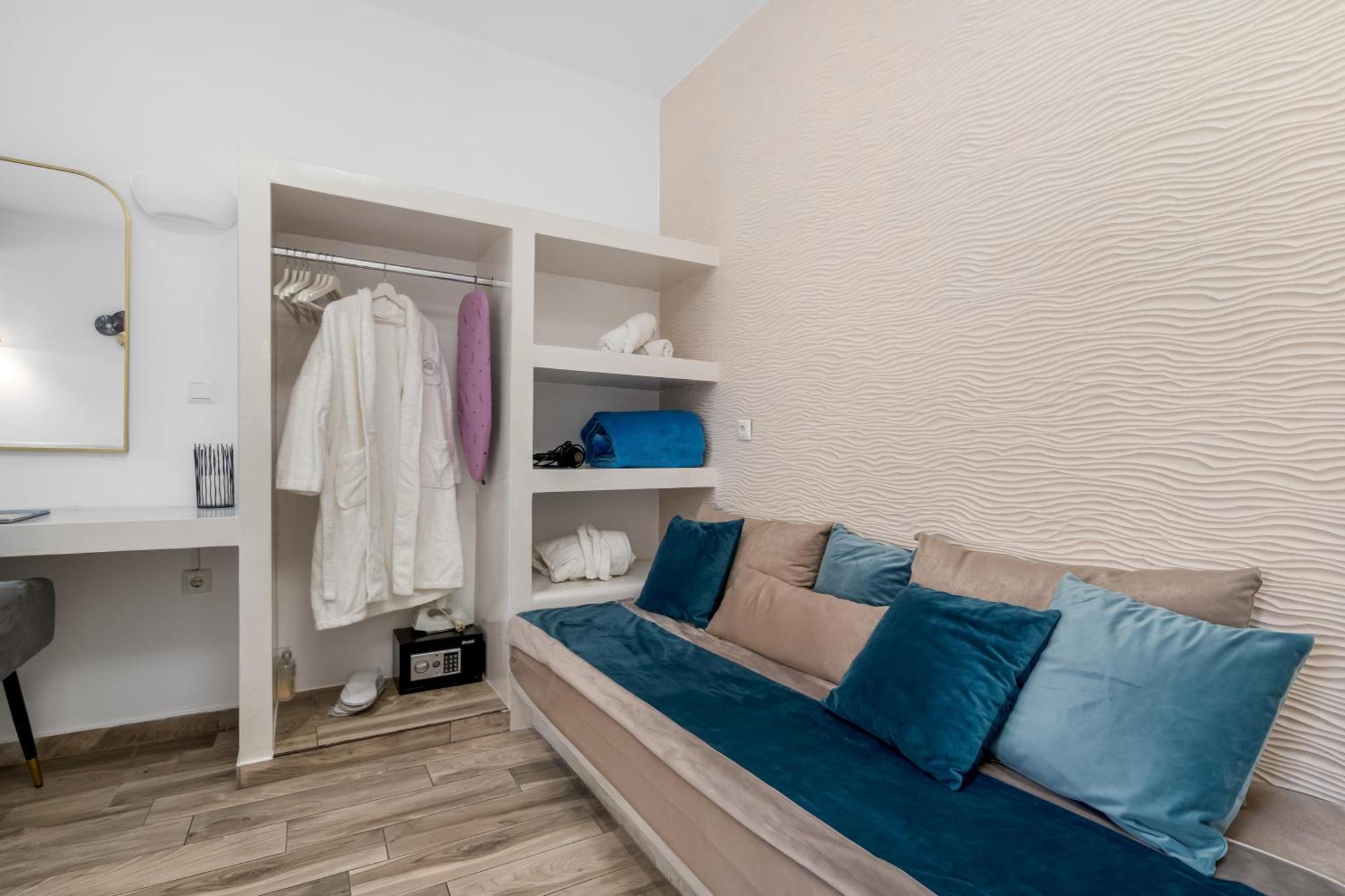 Oasis Suites Fira Fira (Santorini) Dış mekan fotoğraf